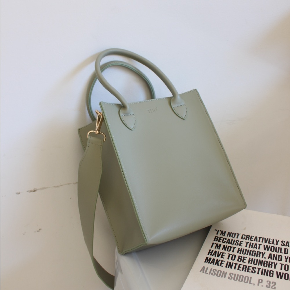 TIJN Kylie Structured Vegan Tote - Picture 11 of 13